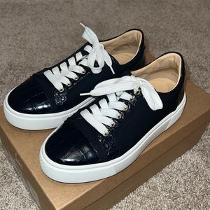 Women’s Louboutin size 6.5